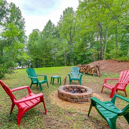 Blue Ridge Getaway With Hot Tub And Seasonal View! Villa Exterior photo